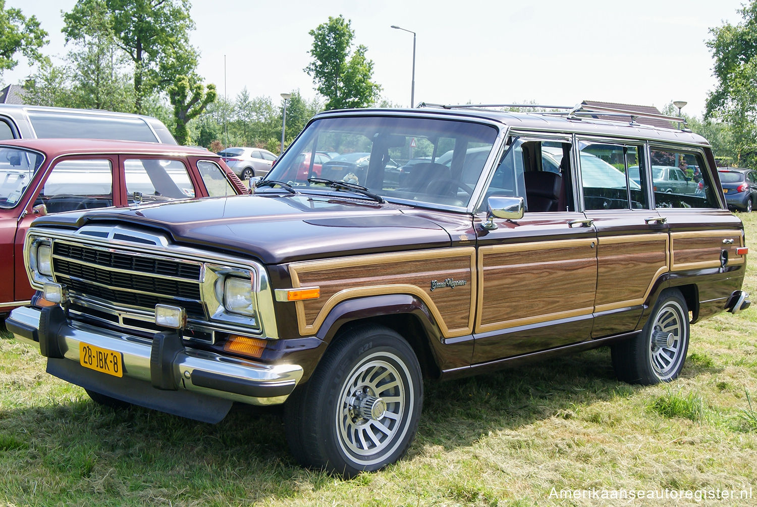 Jeep Grand Wagoneer uit 1987